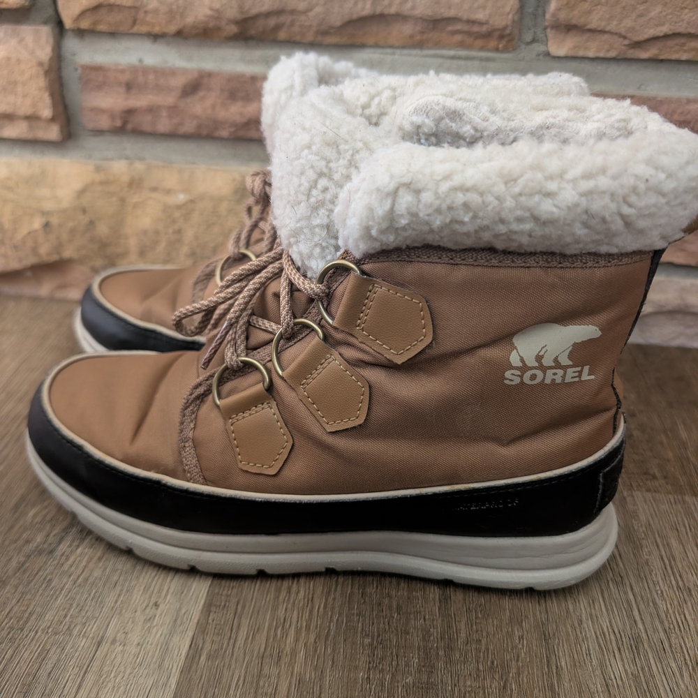 Sorel Brown and Black Snow Boots